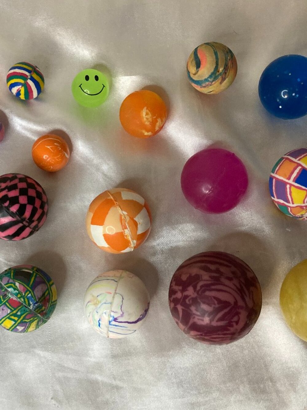 Lot of 20 Vintage Bouncy Balls Assorted Sizes/Colors/Patterns Retro Classic Toy